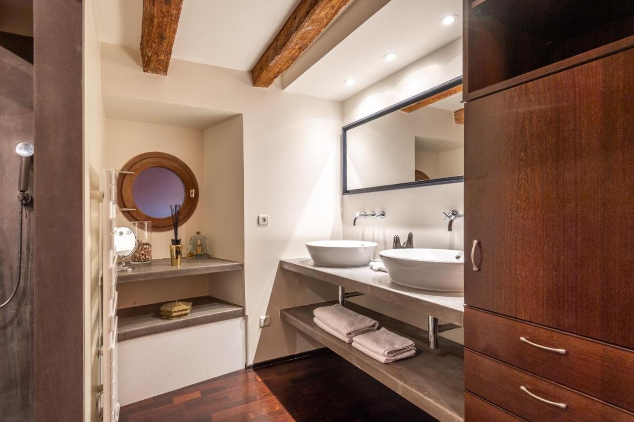 Les Suites D'Anniciaca - Hyper Centre Avec Vue Sur Le Chateau Annecy Dış mekan fotoğraf
